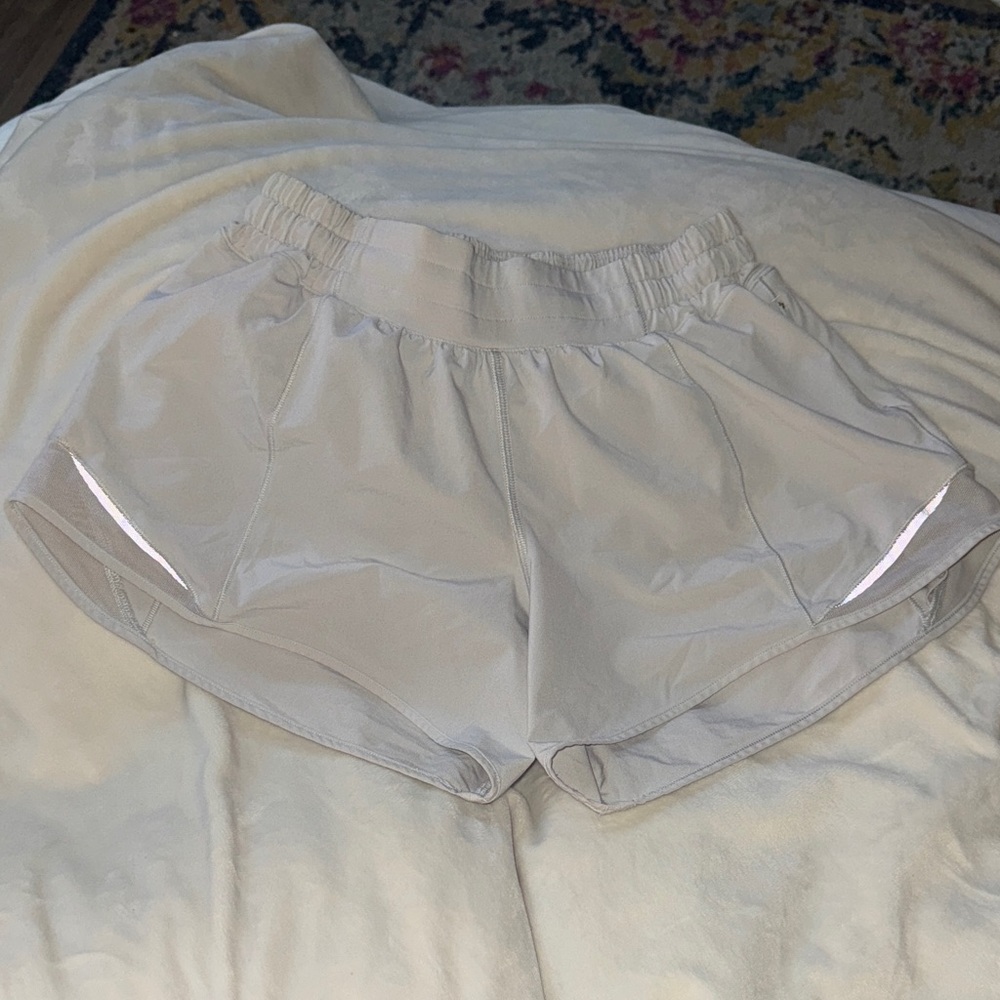 Lululemon hotty hot shorts